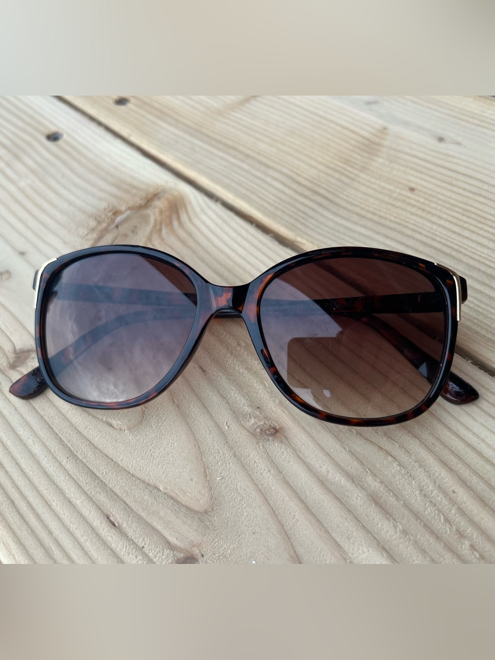 Maurices Tortoiseshell Sunglasses with Brown Gradient Lenses